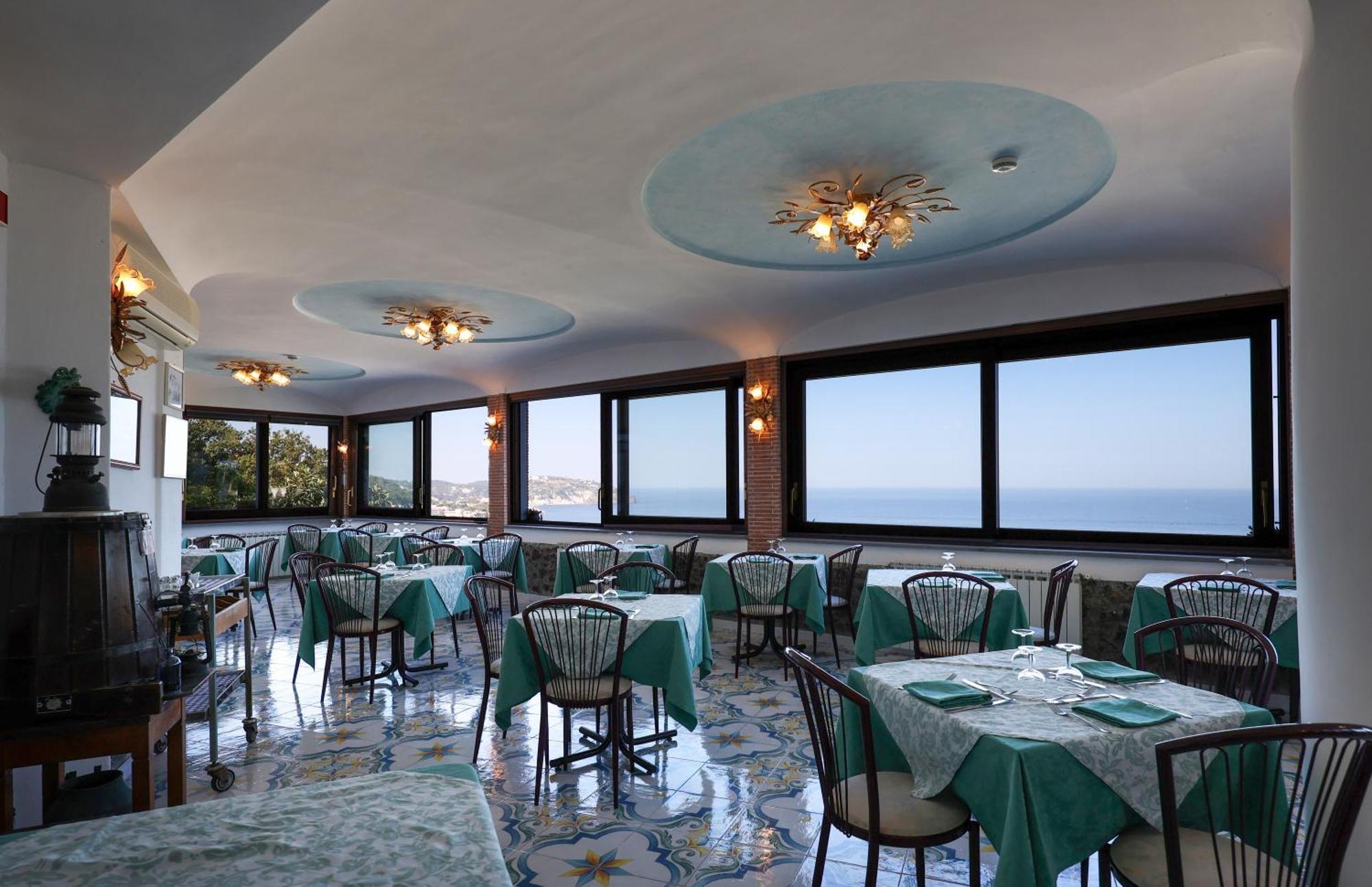 Hotel Residence - Parco Mare Monte Casamicciola Terme Exterior photo